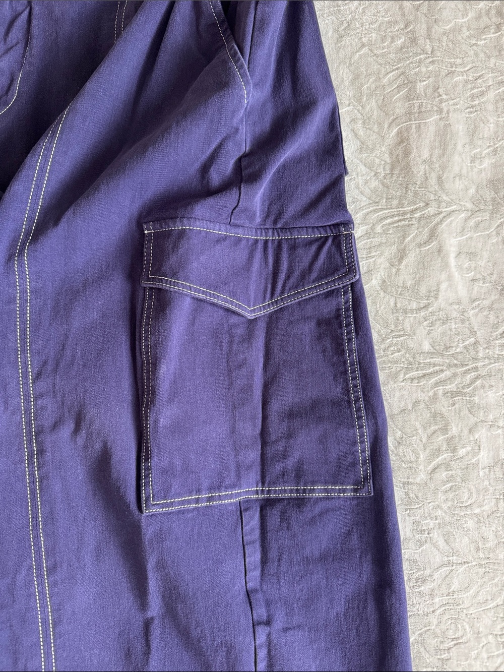 Maeve by Anthropologie Women’s Purple Cargo Pants with Contrast Stitching - Picture 2 of 13